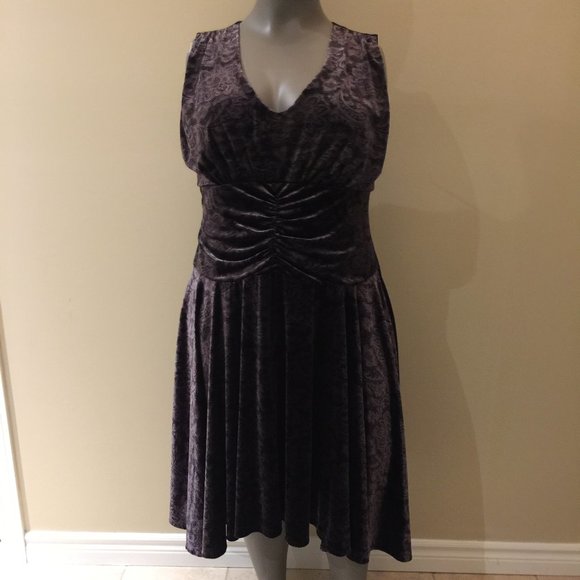 Laura Plus Petites Ladies Plus Dress Size 20 Pe… - Picture 9 of 13